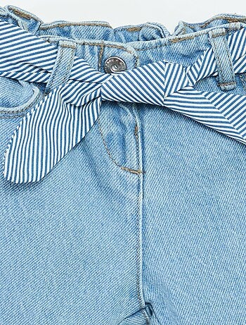 Paperbagjeans + riem met motiefje