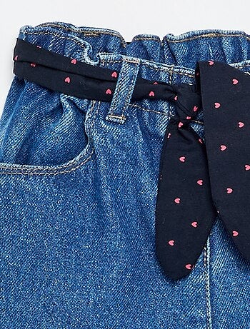 Paperbagjeans + riem met motiefje