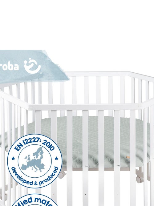 Parc bébé hexagonal en bois réglable avec tapis déperlant 'roba Style' ROBA - Kiabi Parc bébé hexagonal en bois réglable avec tapis déperlant 'roba Style' ROBA - Kiabi