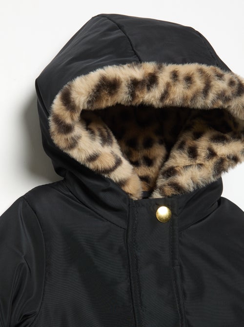 Parka à capuche doublée en fausse fourrure - Kiabi Parka à capuche doublée en fausse fourrure - Kiabi