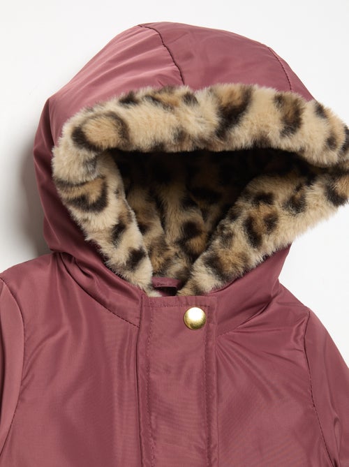 Parka à capuche doublée en fausse fourrure - Kiabi Parka à capuche doublée en fausse fourrure - Kiabi
