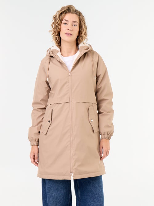 Parka droite doublée en fausse fourrure - Kiabi Parka droite doublée en fausse fourrure - Kiabi