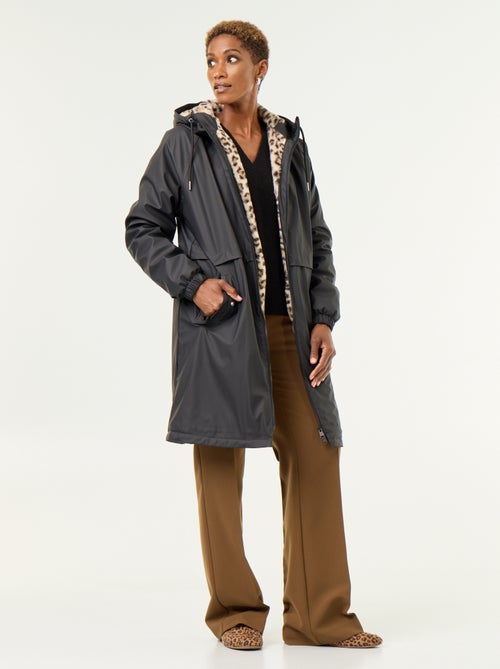 Parka droite doublée en fausse fourrure - Kiabi Parka droite doublée en fausse fourrure - Kiabi