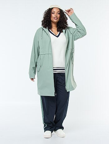 Parka longue déperlante avec détails réfléchissants