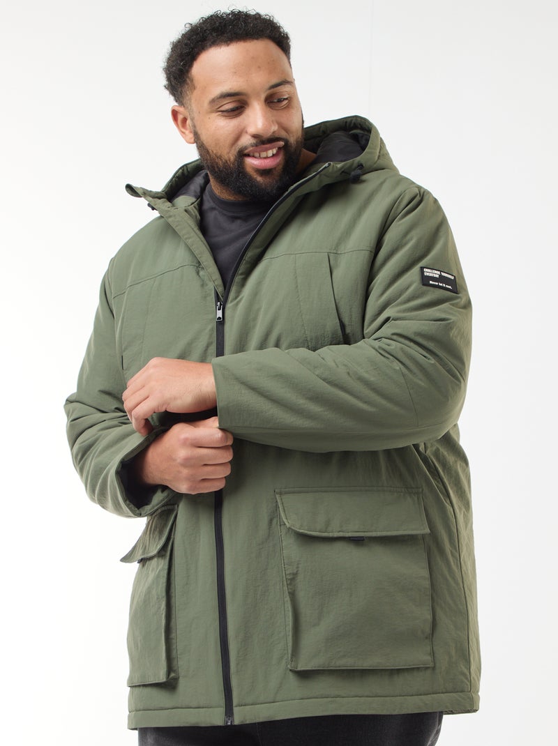 Parka met kap en opgestikte zakken met dubbele opening en fleece voering Groen - Kiabi