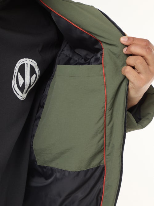 Parka met kap en opgestikte zakken met dubbele opening en fleece voering - Kiabi