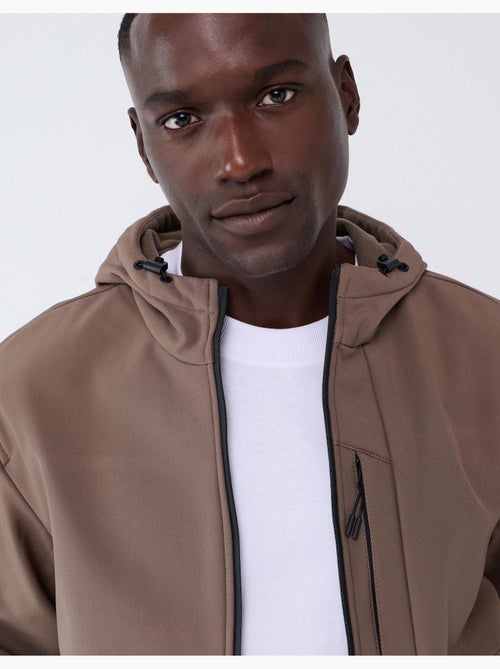 Parka technique avec capuche, mo fashion - Kiabi Parka technique avec capuche, mo fashion - Kiabi