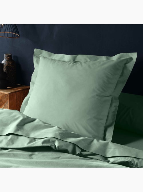 Parure de drap 4 pièces en coton 57 fils – drap-housse, drap plat et 2 taies d’oreiller - Kiabi Parure de drap 4 pièces en coton 57 fils – drap-housse, drap plat et 2 taies d’oreiller - Kiabi