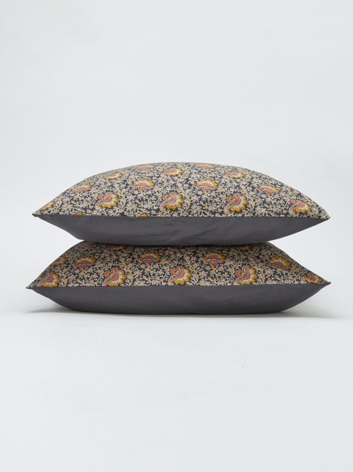 Parure de lit 2 personnes 240 x 220cm en coton 57 fils - Kiabi Home - Kiabi Parure de lit 2 personnes 240 x 220cm en coton 57 fils - Kiabi Home - Kiabi