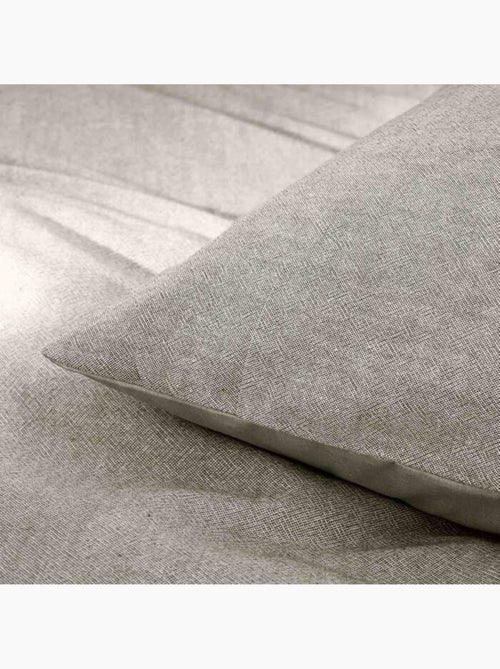 Parure de lit 3 pièces en fils teints lavés unis – meline - Kiabi Parure de lit 3 pièces en fils teints lavés unis – meline - Kiabi