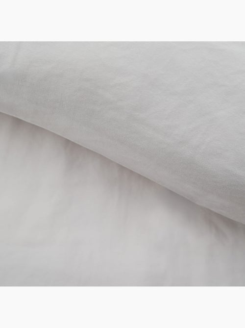 Parure de lit 3 pièces en microfibre unie lavée housse + taies - Kiabi