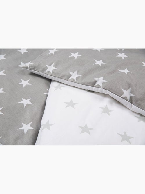 Parure de lit bébé réversible en coton 'Little Stars' ROBA - Kiabi Parure de lit bébé réversible en coton 'Little Stars' ROBA - Kiabi
