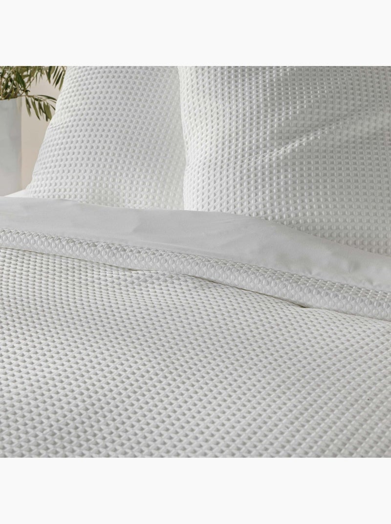 Parure de lit en microfibre gaufrée motif nid d’abeille Blanc - Kiabi