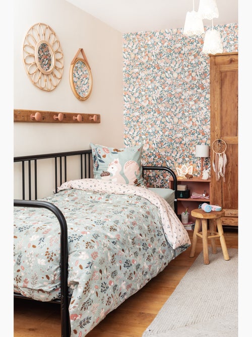 Parure de lit réversible + 2 taies d’oreiller – coton 57 fils – ecureuil tamia - Kiabi Parure de lit réversible + 2 taies d’oreiller – coton 57 fils – ecureuil tamia - Kiabi