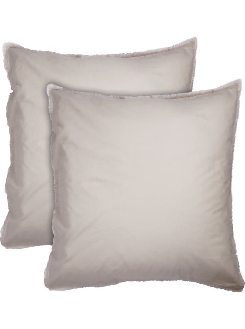 Parure de lit unie en coton taies rectangulaires à franges, coton lavé - Kiabi Parure de lit unie en coton taies rectangulaires à franges, coton lavé - Kiabi
