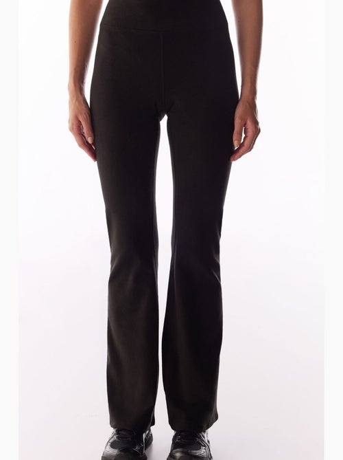 Peachy legging met hoge taille en uitlopende pijp penti - Kiabi Peachy legging met hoge taille en uitlopende pijp penti - Kiabi