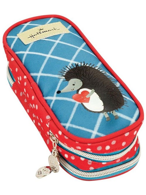 Pennenzak met ritssluiting 'Porc-epic' Hallmark 22 cm met 2 vakken met ritssluiting - Kiabi Pennenzak met ritssluiting 'Porc-epic' Hallmark 22 cm met 2 vakken met ritssluiting - Kiabi
