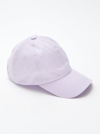 Pet in baseballstijl