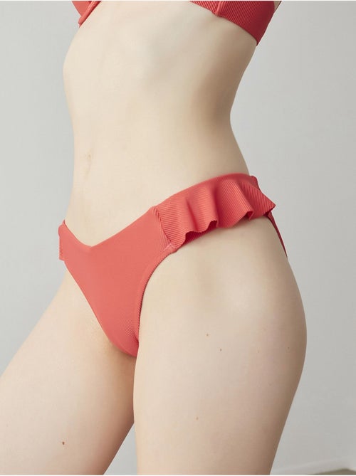 Pia frill v bikinibroekje penti - Kiabi Pia frill v bikinibroekje penti - Kiabi