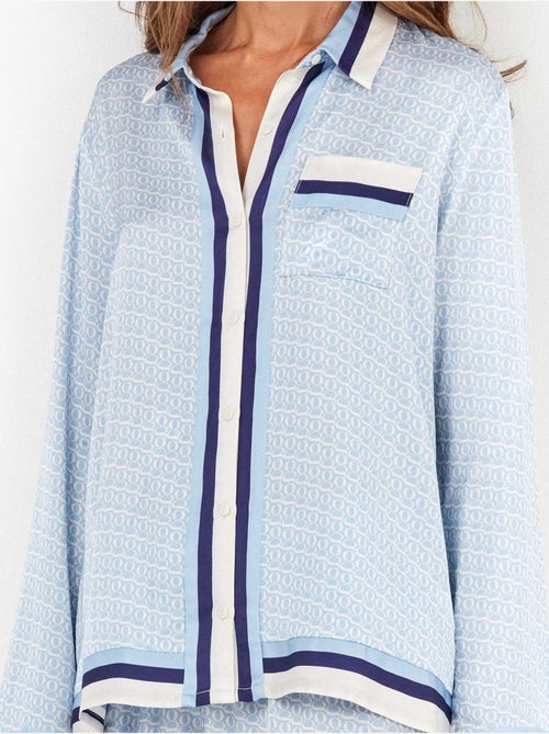 Pijama largo camisero con estampado monogram en satén - Kiabi