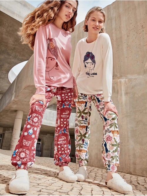 Pijama largo de frida kahlo en tejido de punto con algodón - Kiabi