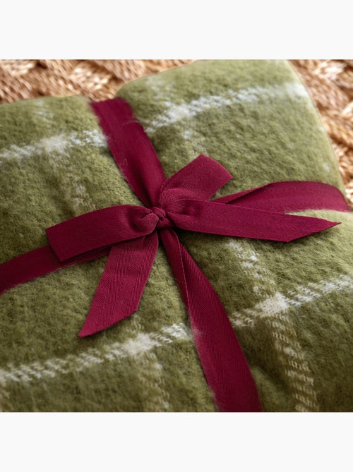 Plaid à carreaux aspect mohair avec franges - Kiabi