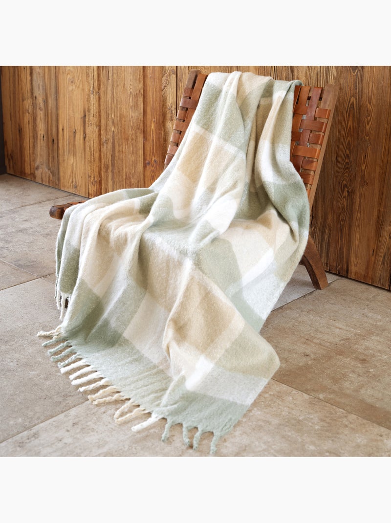 Plaid à carreaux aspect mohair avec franges Vert - Kiabi