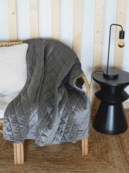 Plaid Canapé en velours matelassé - Kiabi Plaid Canapé en velours matelassé - Kiabi