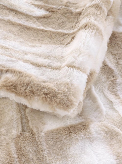 Plaid Cheyenne Imitation Fourrure / Sherpa - Kiabi Plaid Cheyenne Imitation Fourrure / Sherpa - Kiabi
