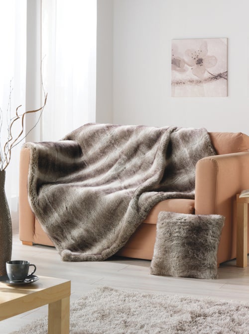 Plaid  imitation fourrure brune doublé velours - Kiabi