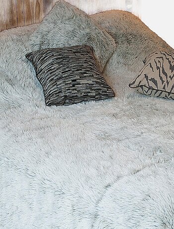 Plaid ou jeté de lit Imitation Fourrure Doux