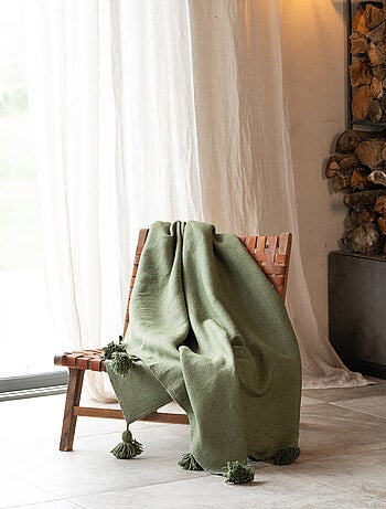 Plaid ou jeté de lit laine à pompons