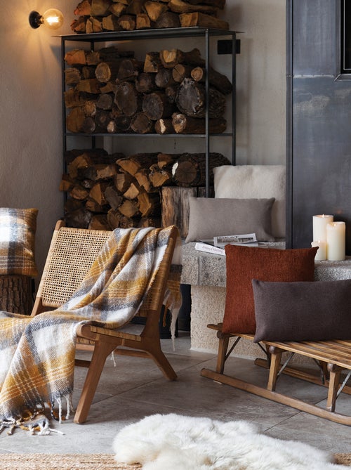 Plaid tartan ecossais - effet mohair - Kiabi Plaid tartan ecossais - effet mohair - Kiabi