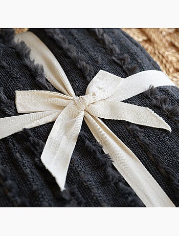 Plaid van gestructureerde chenille met franjes