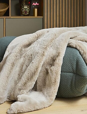 Plaid van imitatiebont beige 130 x 150 cm grijs – Future Home