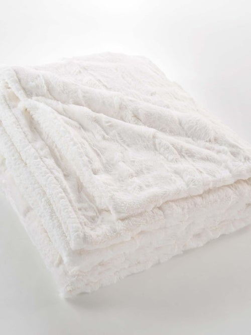 Plaid van Polyester FOXY Douceur d'Intérieur - Kiabi Plaid van Polyester FOXY Douceur d'Intérieur - Kiabi