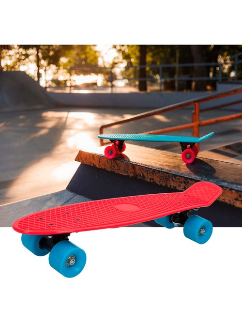 Planche à roulettes pvc 55 cm - Kiabi Planche à roulettes pvc 55 cm - Kiabi