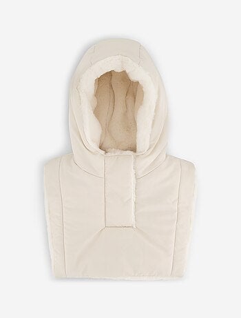 Plastron met capuchon