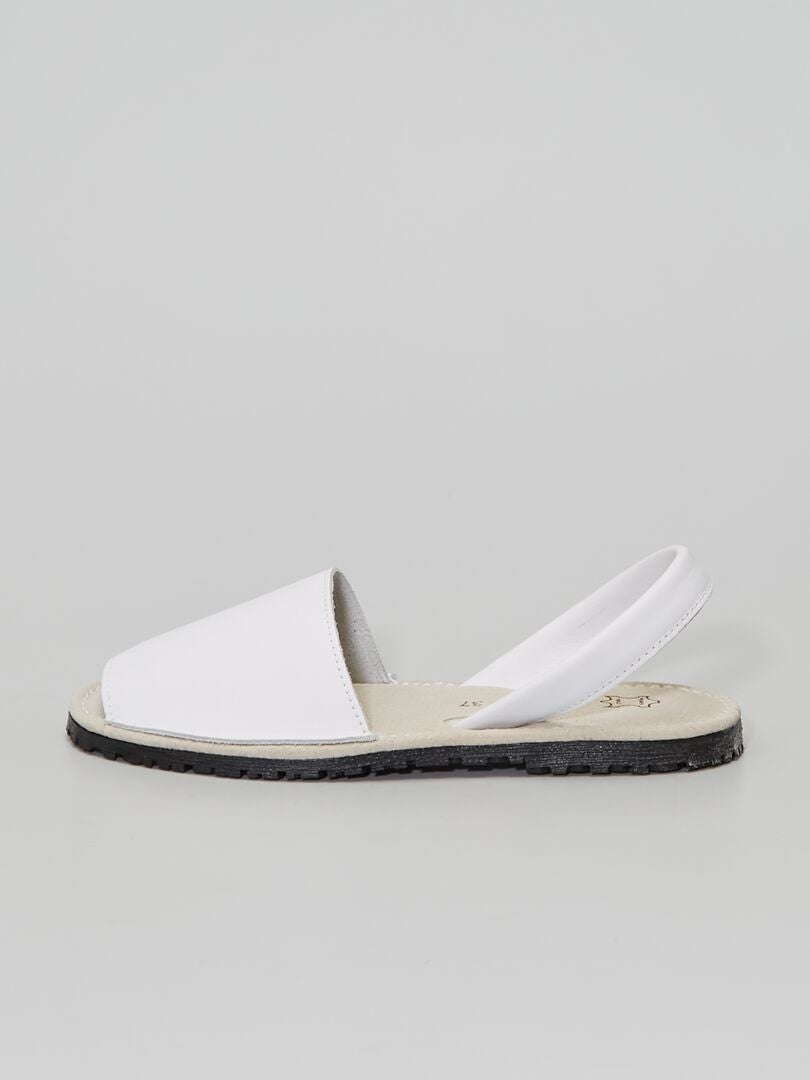 Platte, leren sandalen - WIT - Kiabi - 28.00€