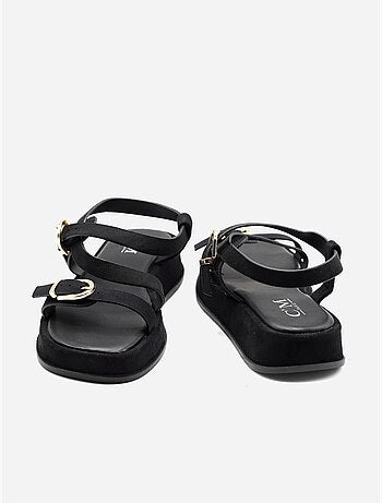 Platte sandalen kruisband