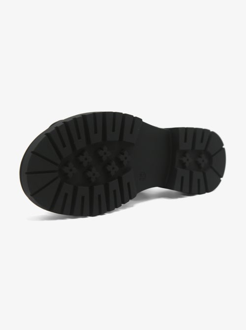 Platte sandalen met bandjes - Kiabi Platte sandalen met bandjes - Kiabi