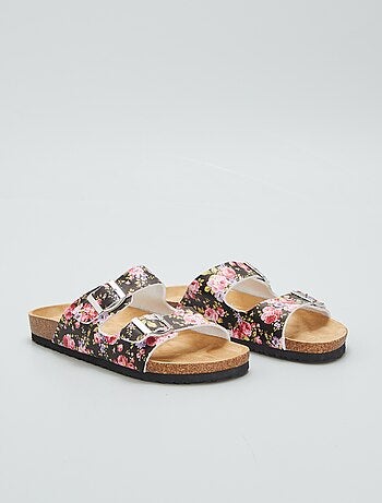 Platte sandalen met bloemetjes