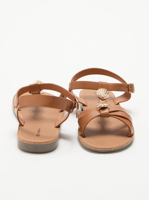 Platte sandalen met fantasie schelpbijoux - Kiabi