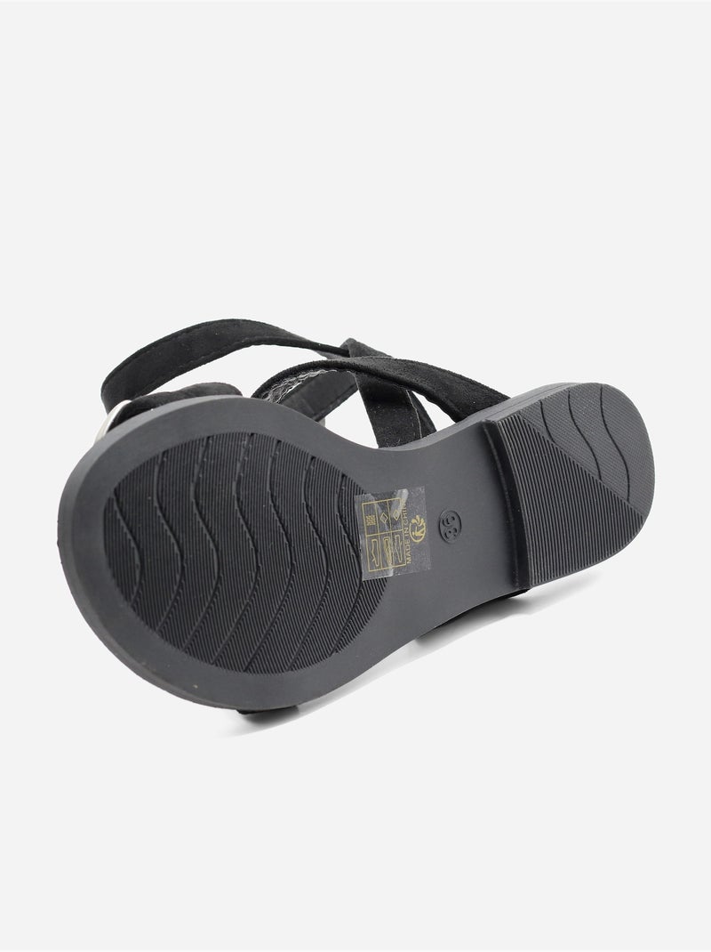 Platte sandalen met gekruiste bandjes Zwart - Kiabi