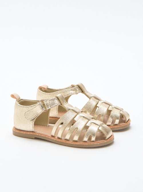 Platte sandalen met gesloten, glanzende bandjes - Kiabi