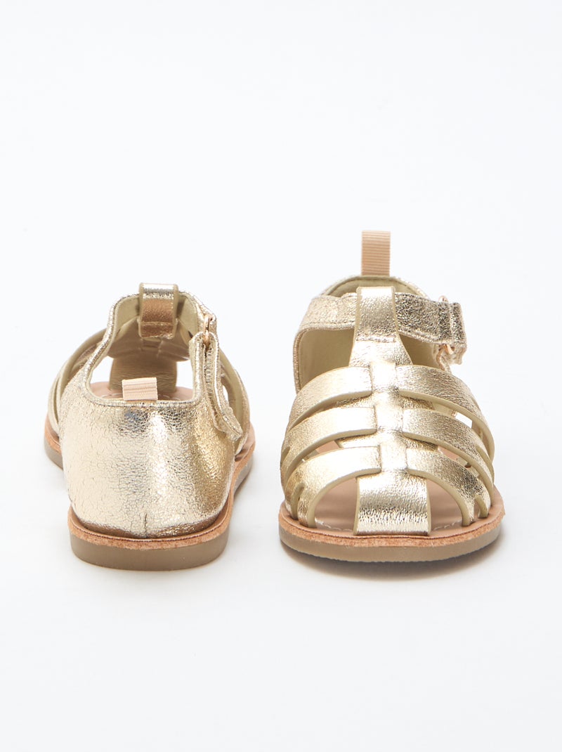 Platte sandalen met gesloten, glanzende bandjes Geel - Kiabi