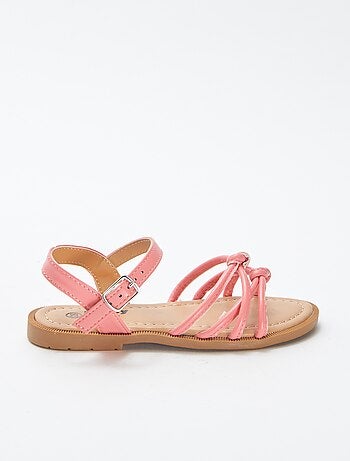 Platte sandalen met gevlochten bandjes