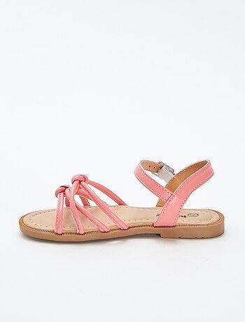 Platte sandalen met gevlochten bandjes