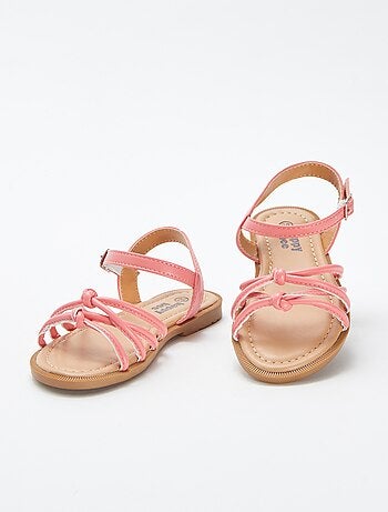 Platte sandalen met gevlochten bandjes
