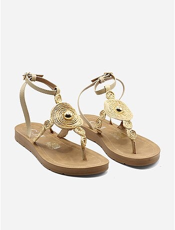 Platte sandalen met parelversieringen